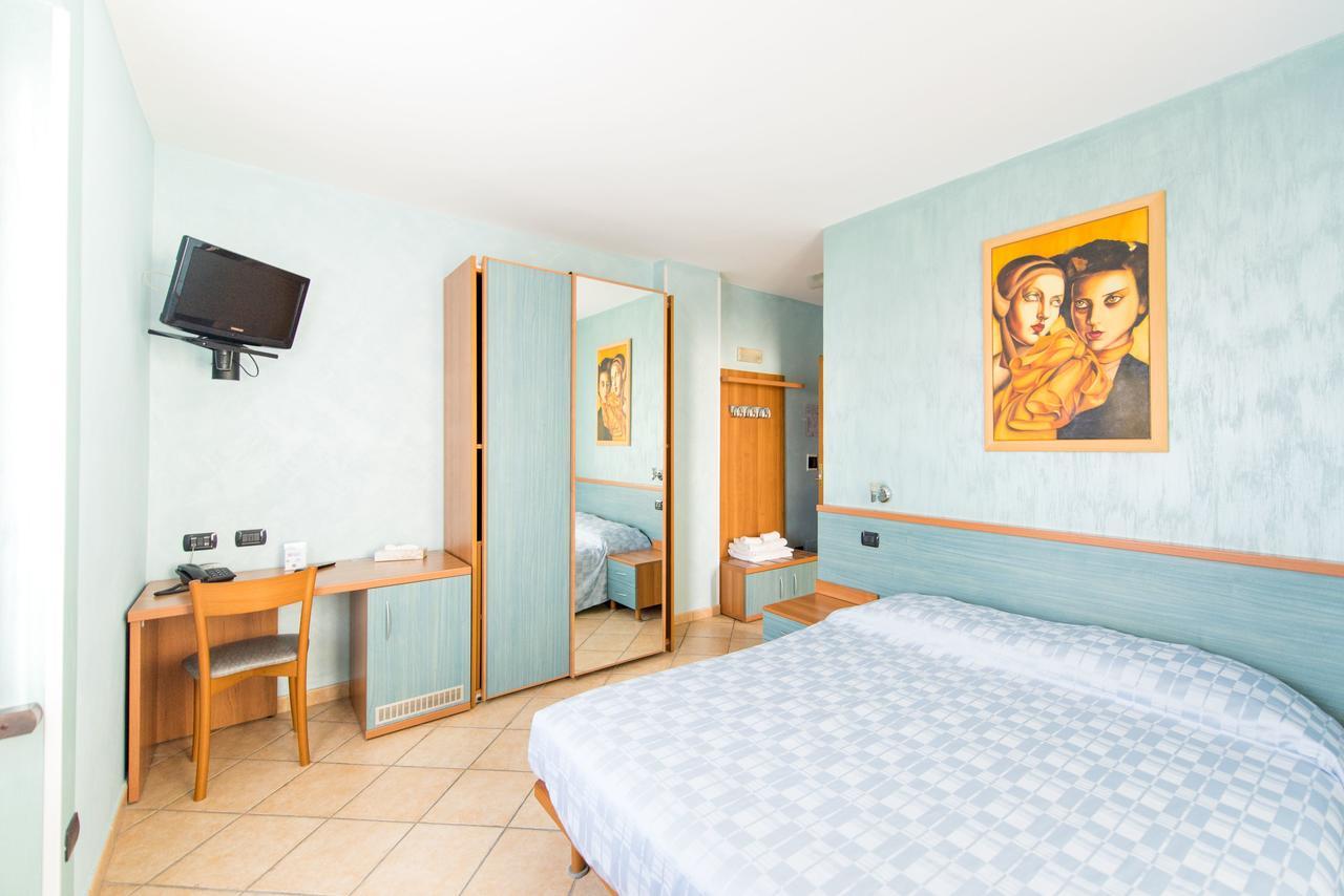 Hotel Bacco Beinette Zewnętrze zdjęcie